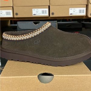 UGG Tasman Kids- Dark Chocolate Brown